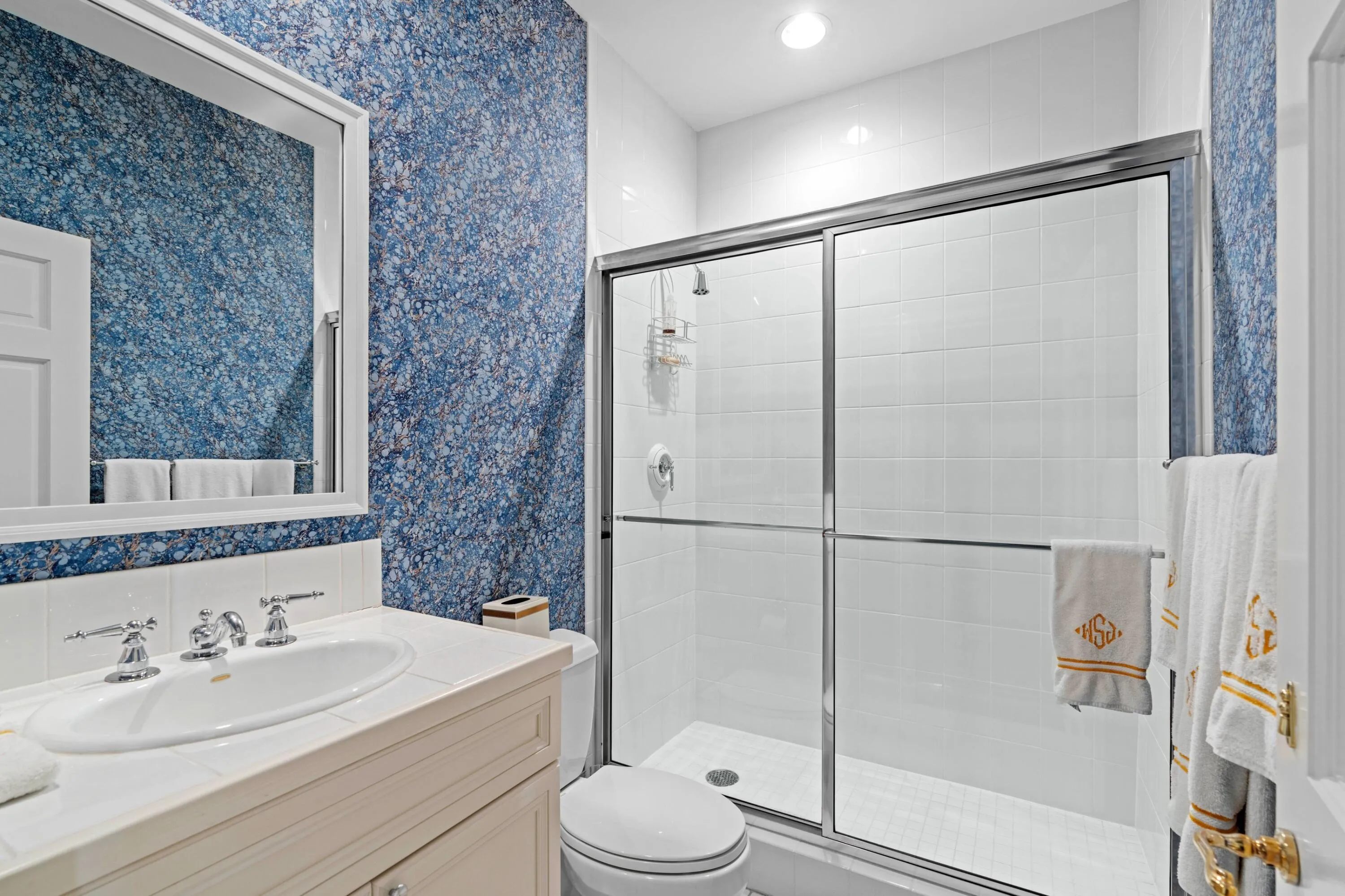 Guest Suite Bath