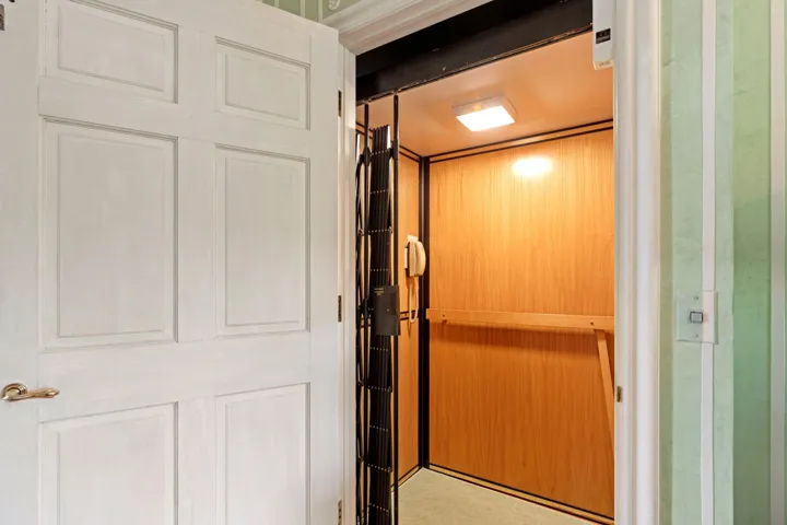 Elevator