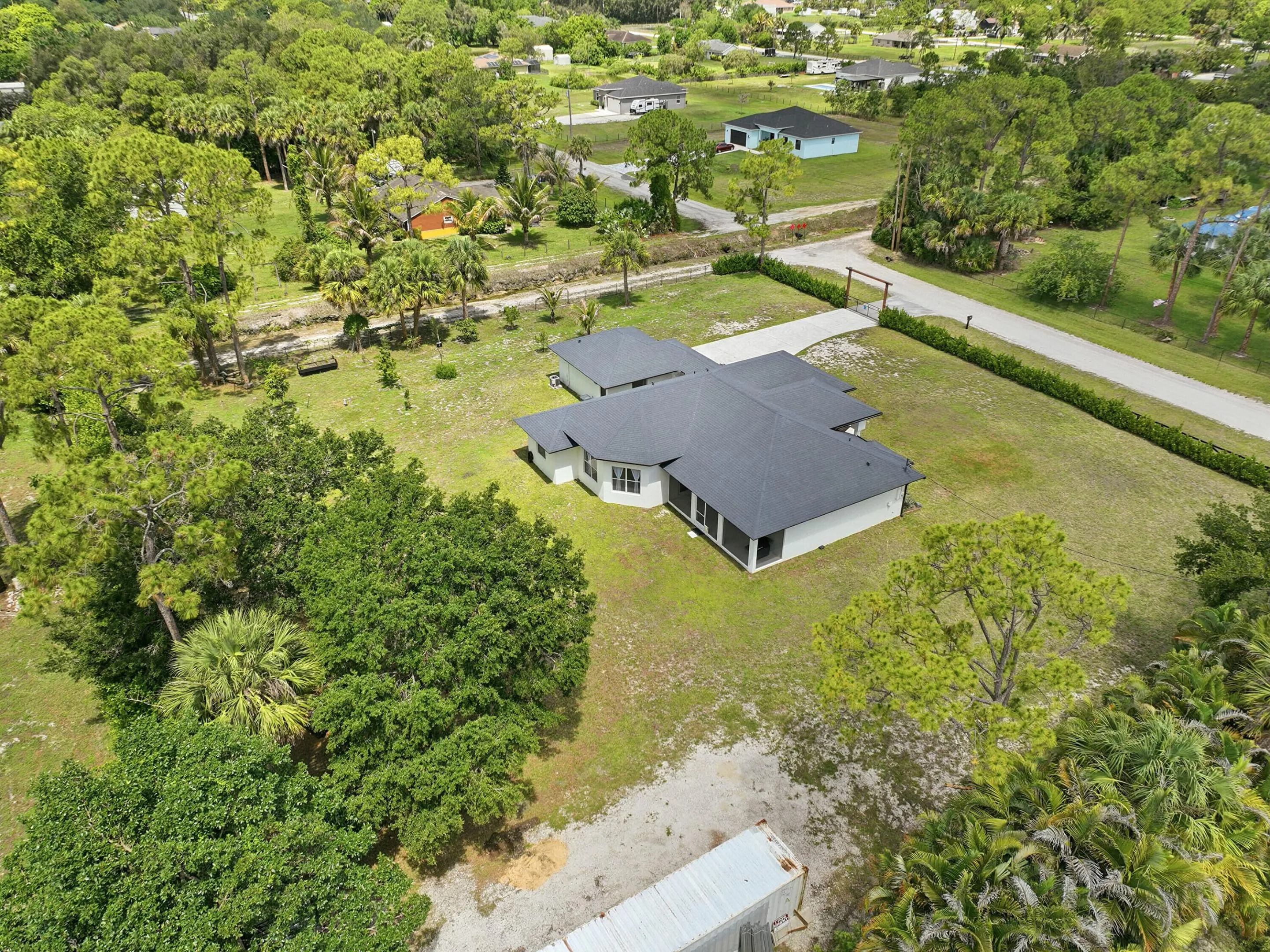 4-web-or-mls-A7406692