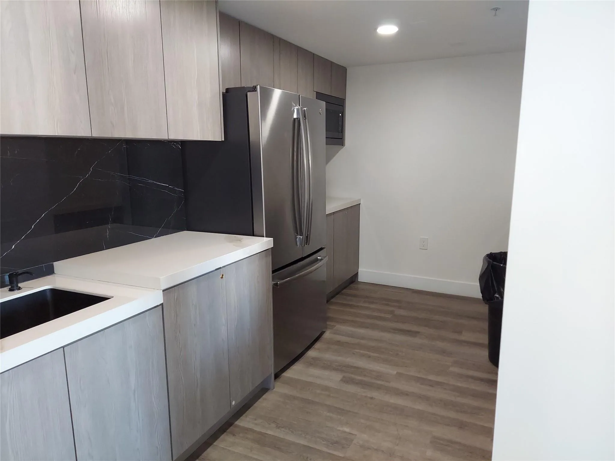 KITCHEN IN PM ROOM