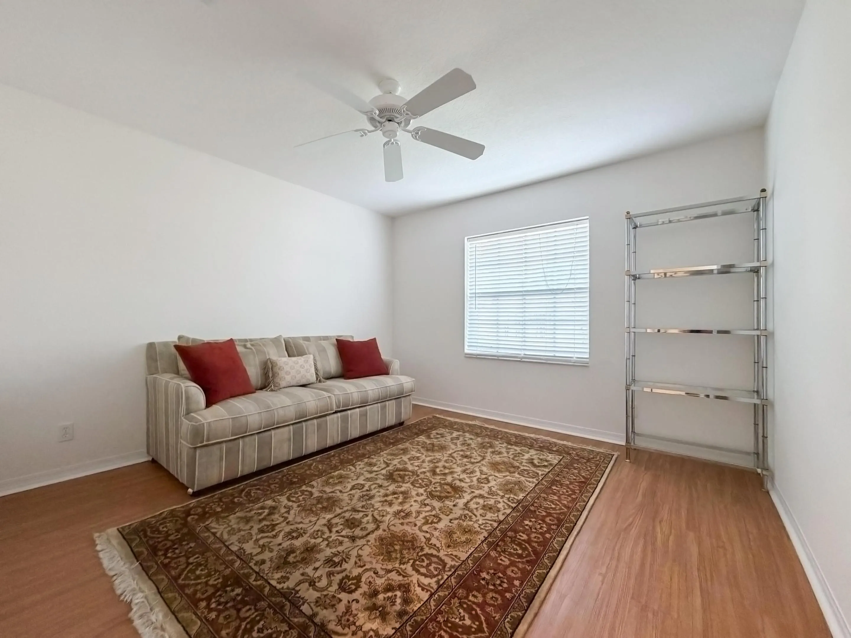 7320 Lombardy St_Amy Doran_2