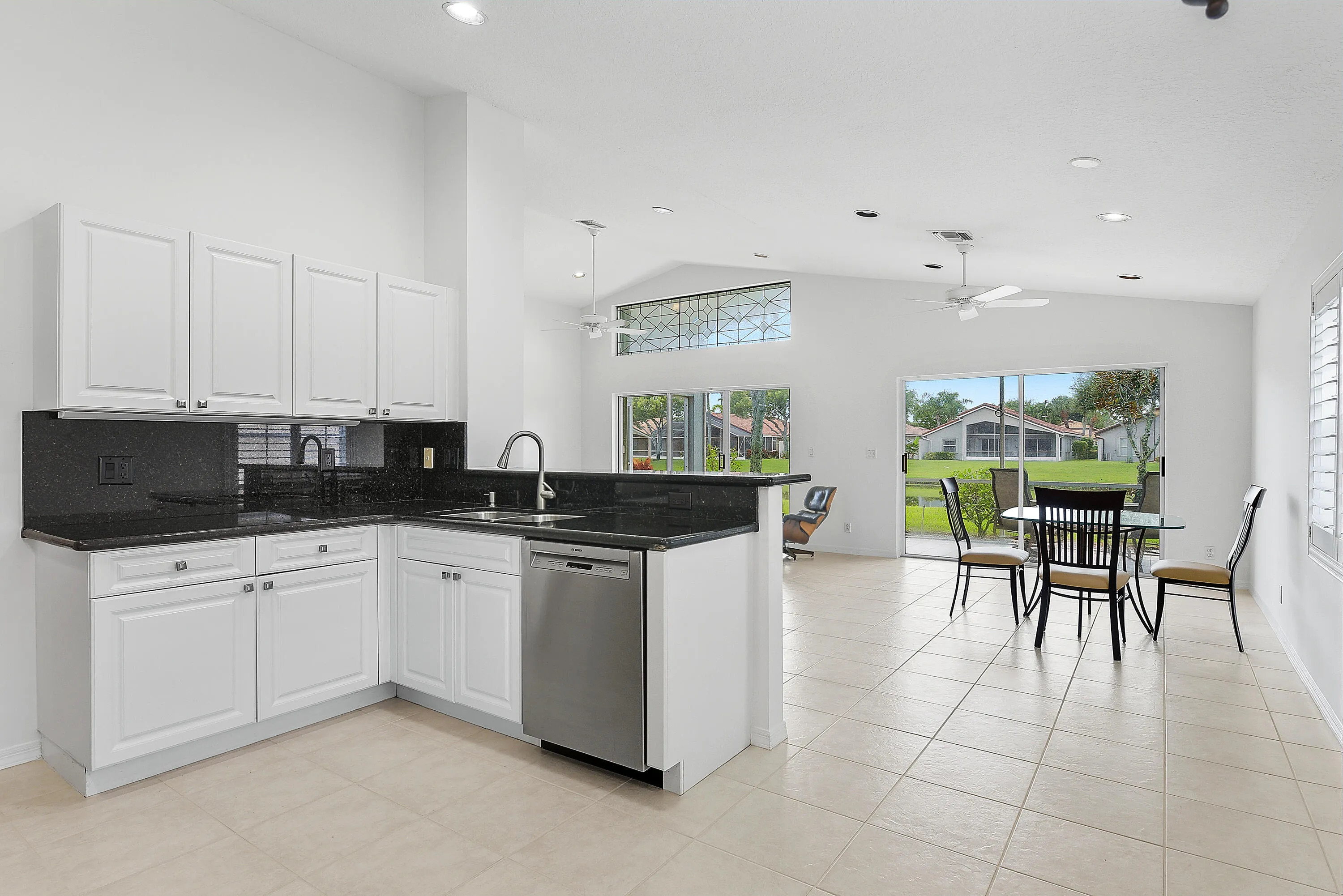 7320 Lombardy St_Amy Doran_32
