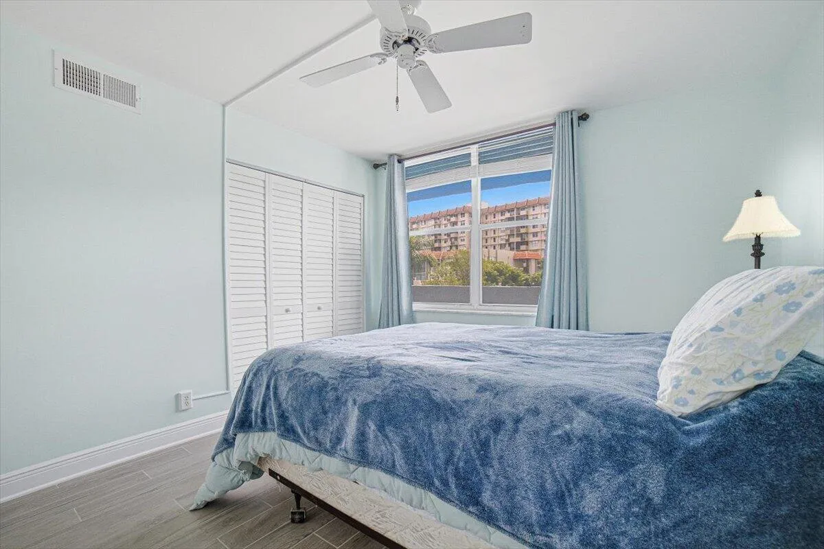 25-Bedroom2-C
