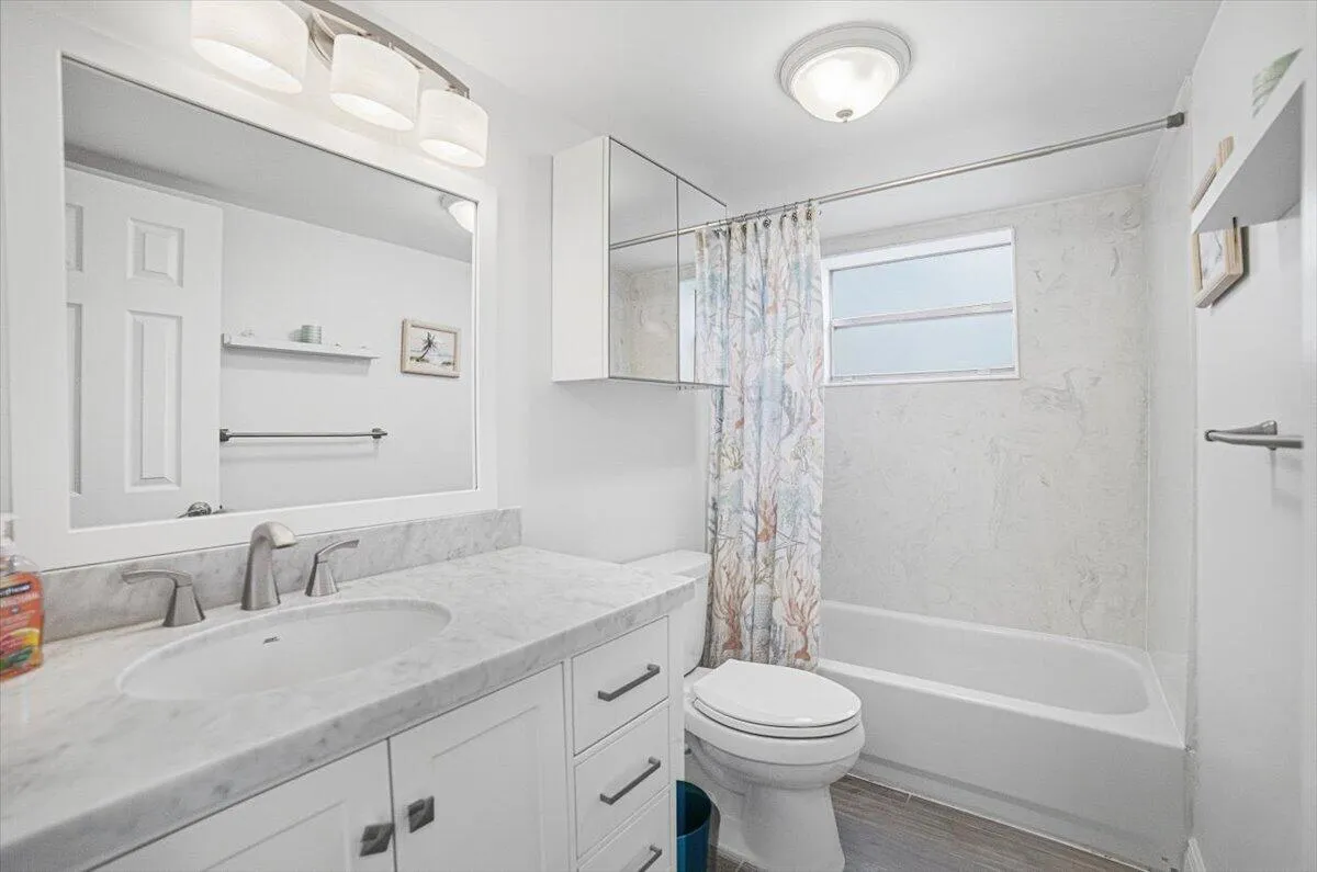 20-Bathroom