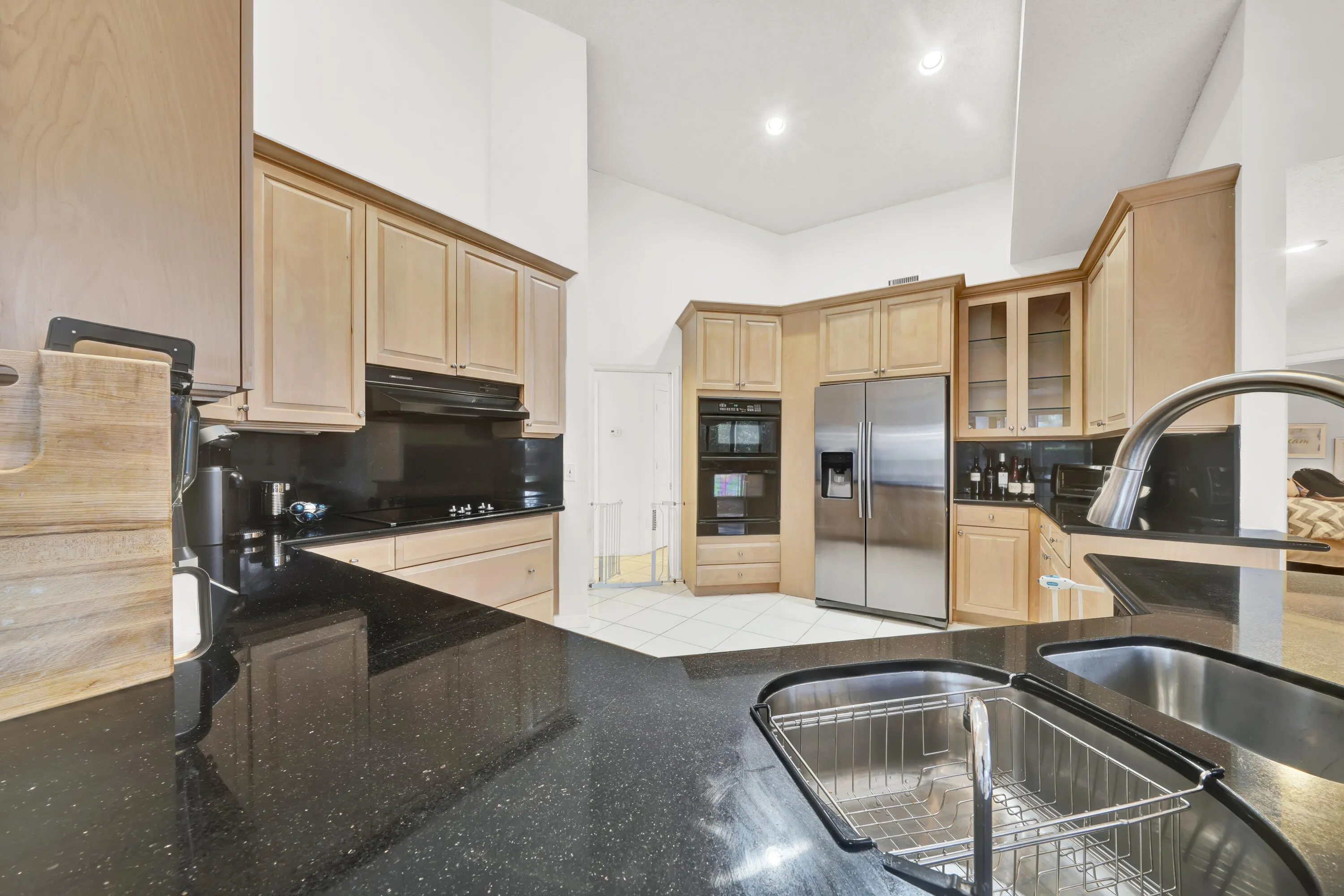 Kitchen (1) (3)