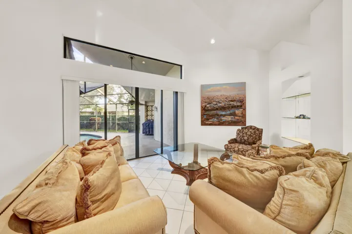 Family Room (2)