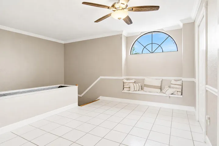 2nd floor loft