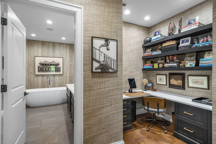 037-21359HarrowCourt-BocaRaton-FL-33433-