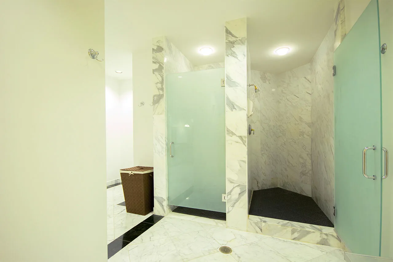 09 TP-II Steam room-LR