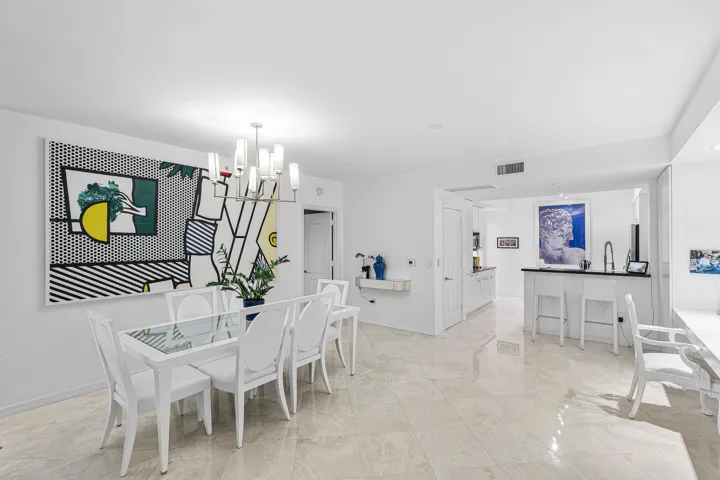 550 SE Mizner Blvd B309 Boca Raton FL 33