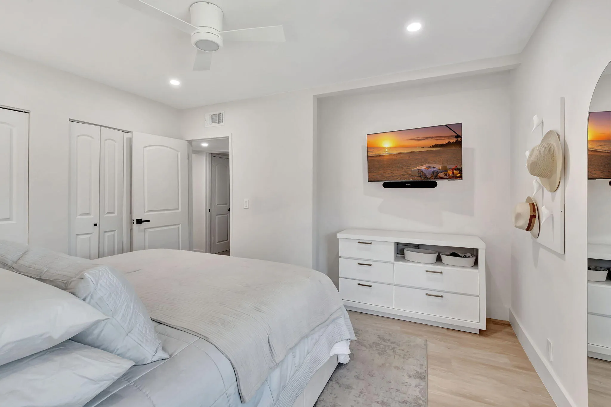 Bedroom #1