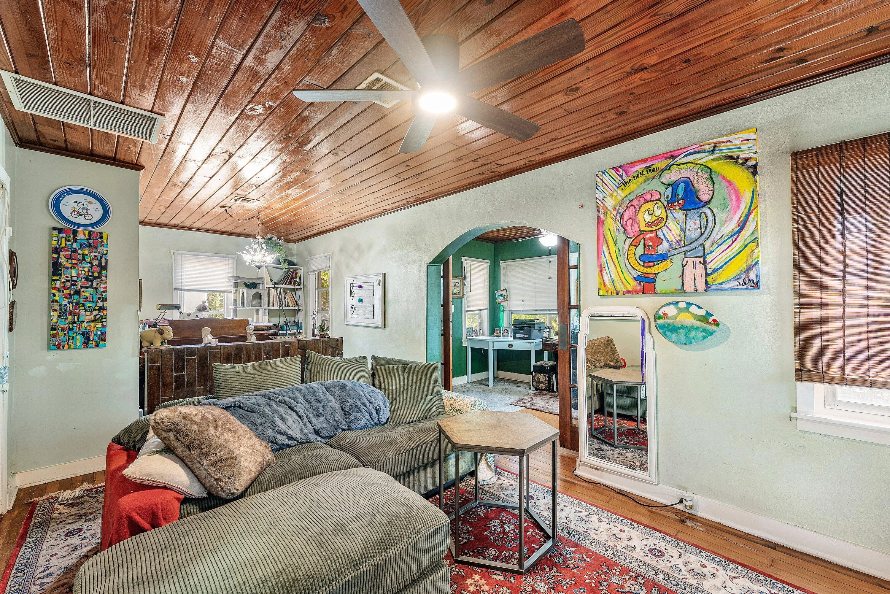 012-615NorthLStreet-LakeWorthBeach-FL-33