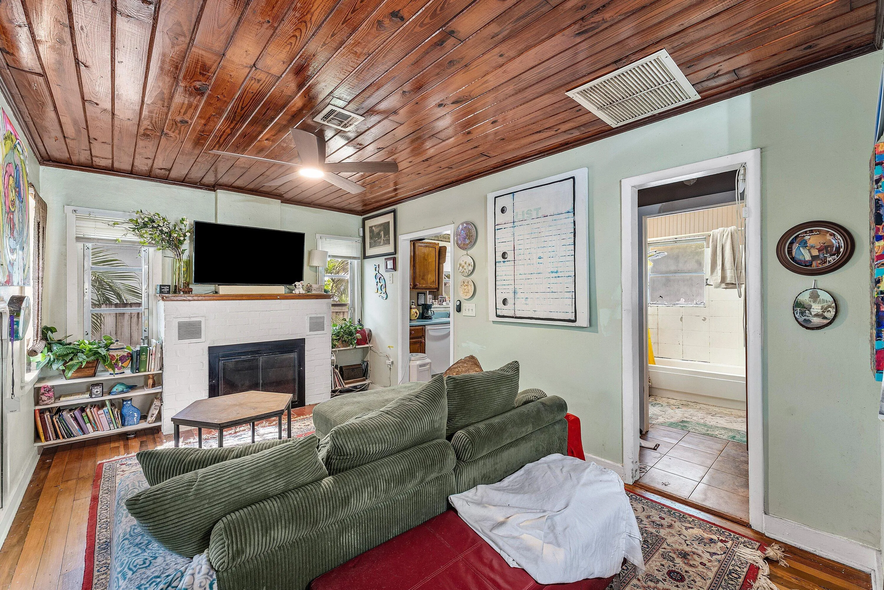 014-615NorthLStreet-LakeWorthBeach-FL-33