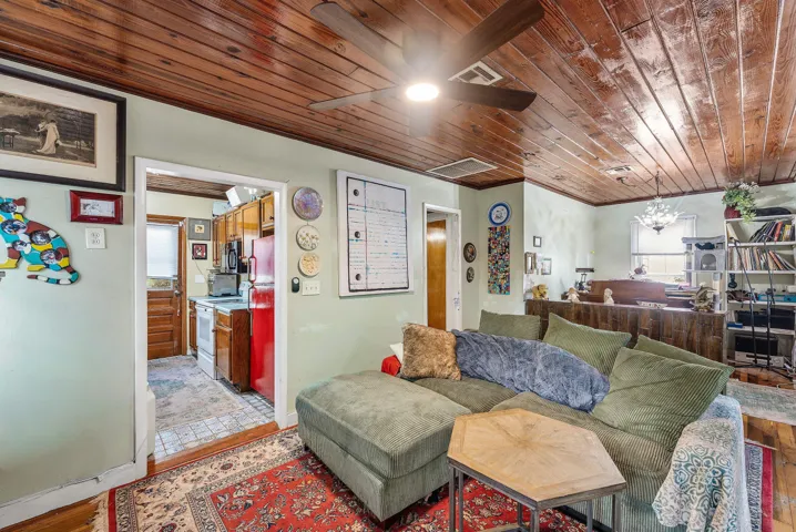 015-615NorthLStreet-LakeWorthBeach-FL-33