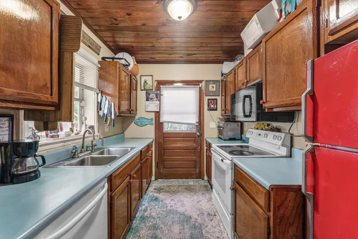008-615NorthLStreet-LakeWorthBeach-FL-33