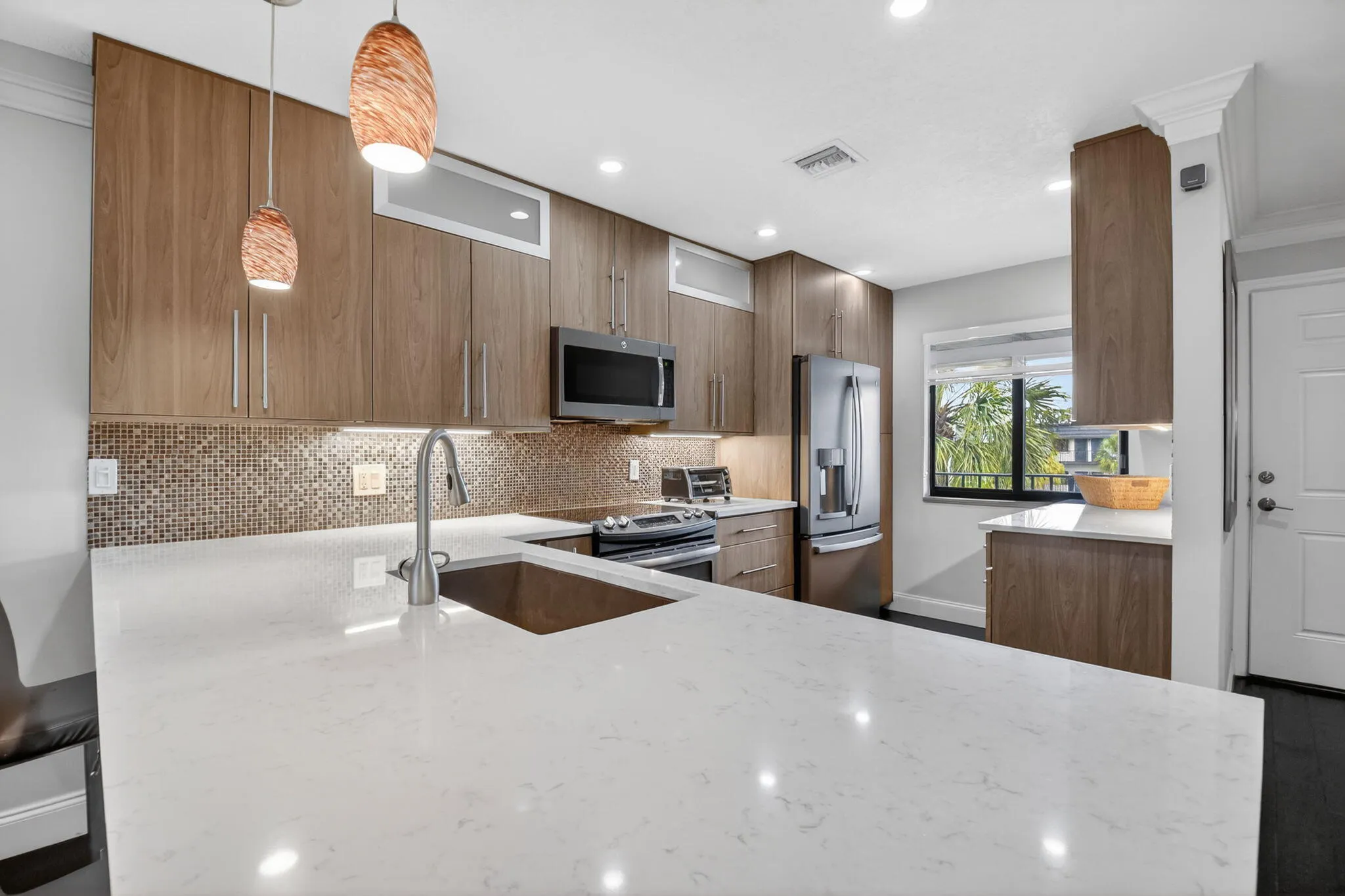 Kitchen with all modern conveniences