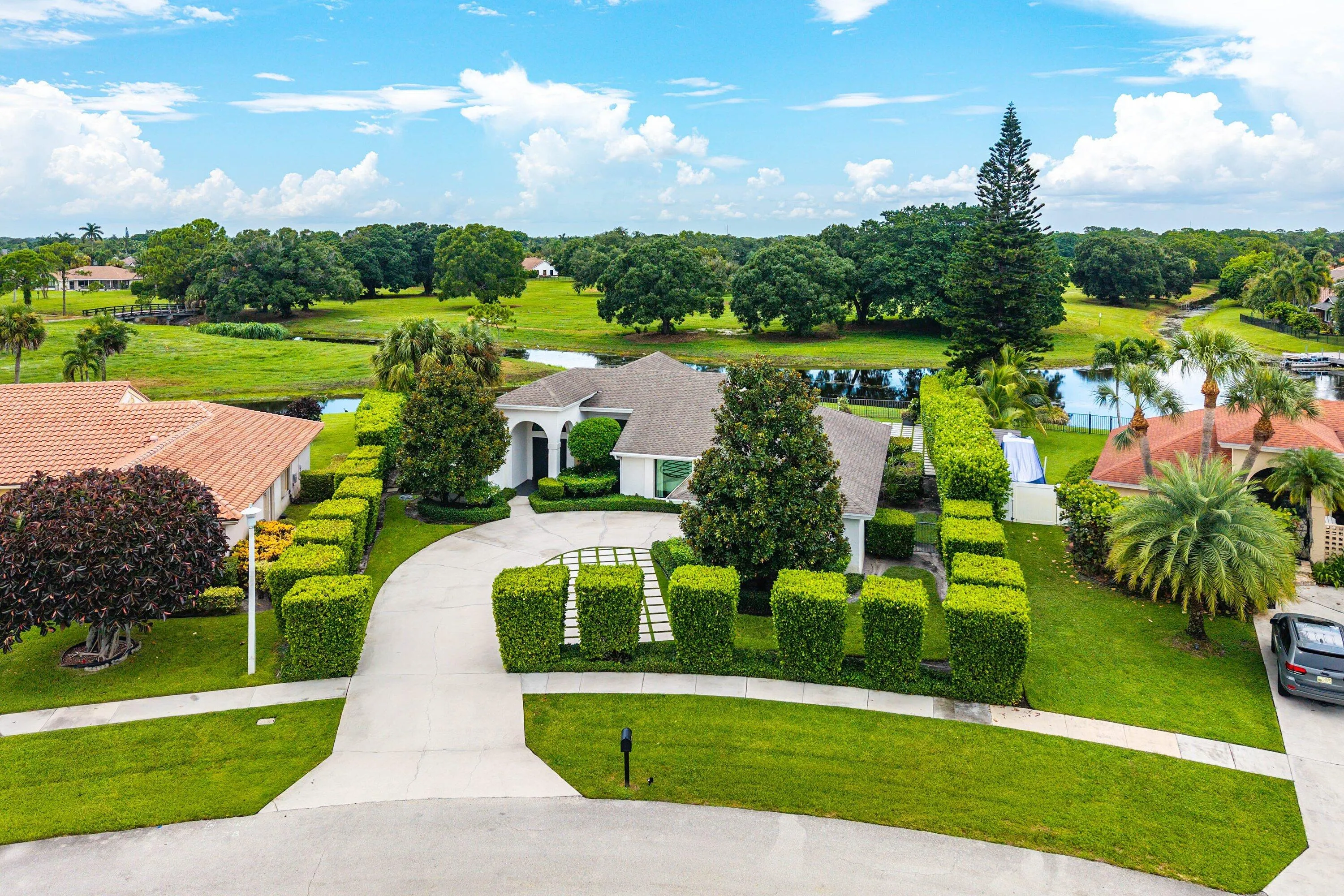 051-1860LyntonCircle-Wellington-FL-33414