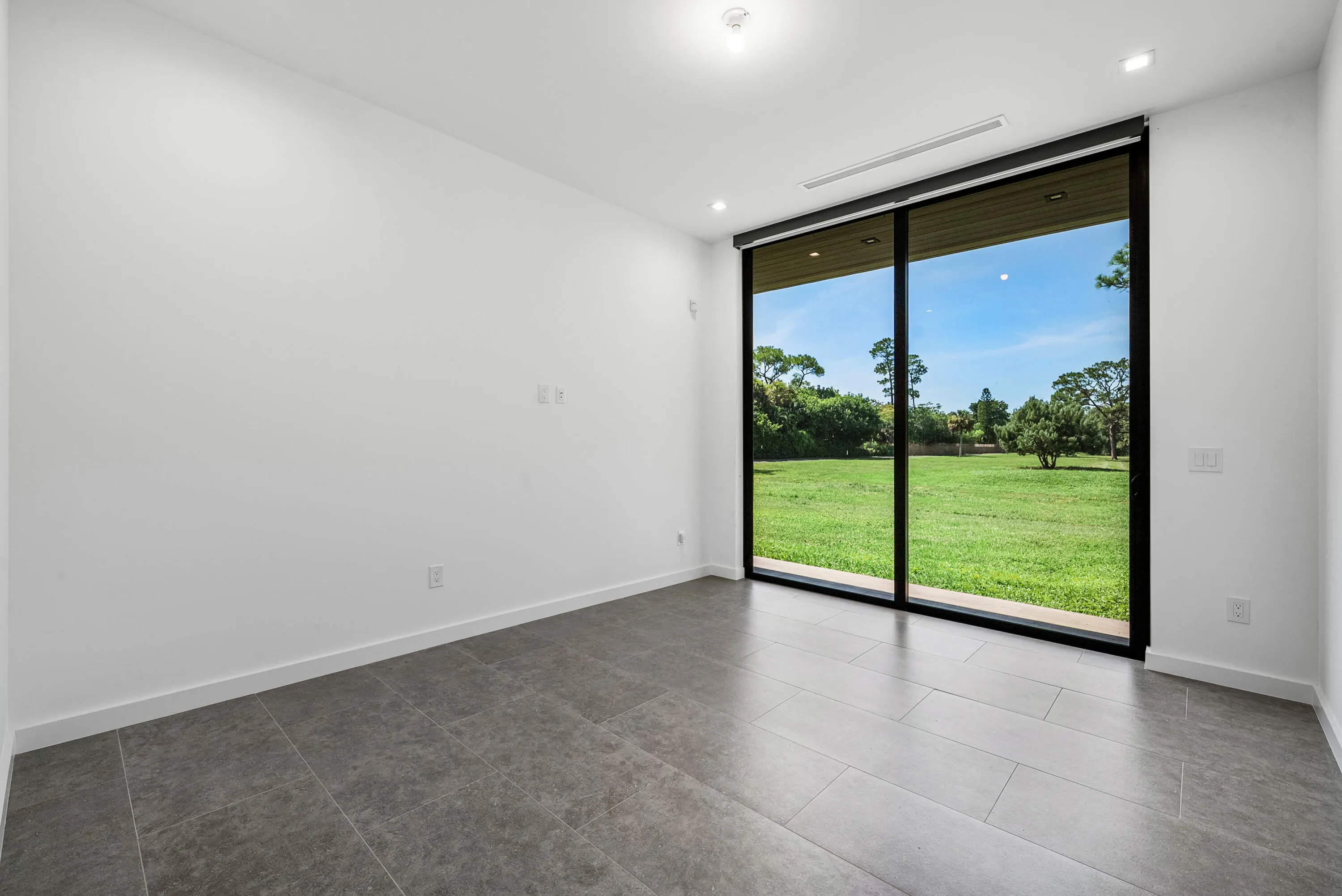 023-11802AcmeRoad-Wellington-FL-33414-FU