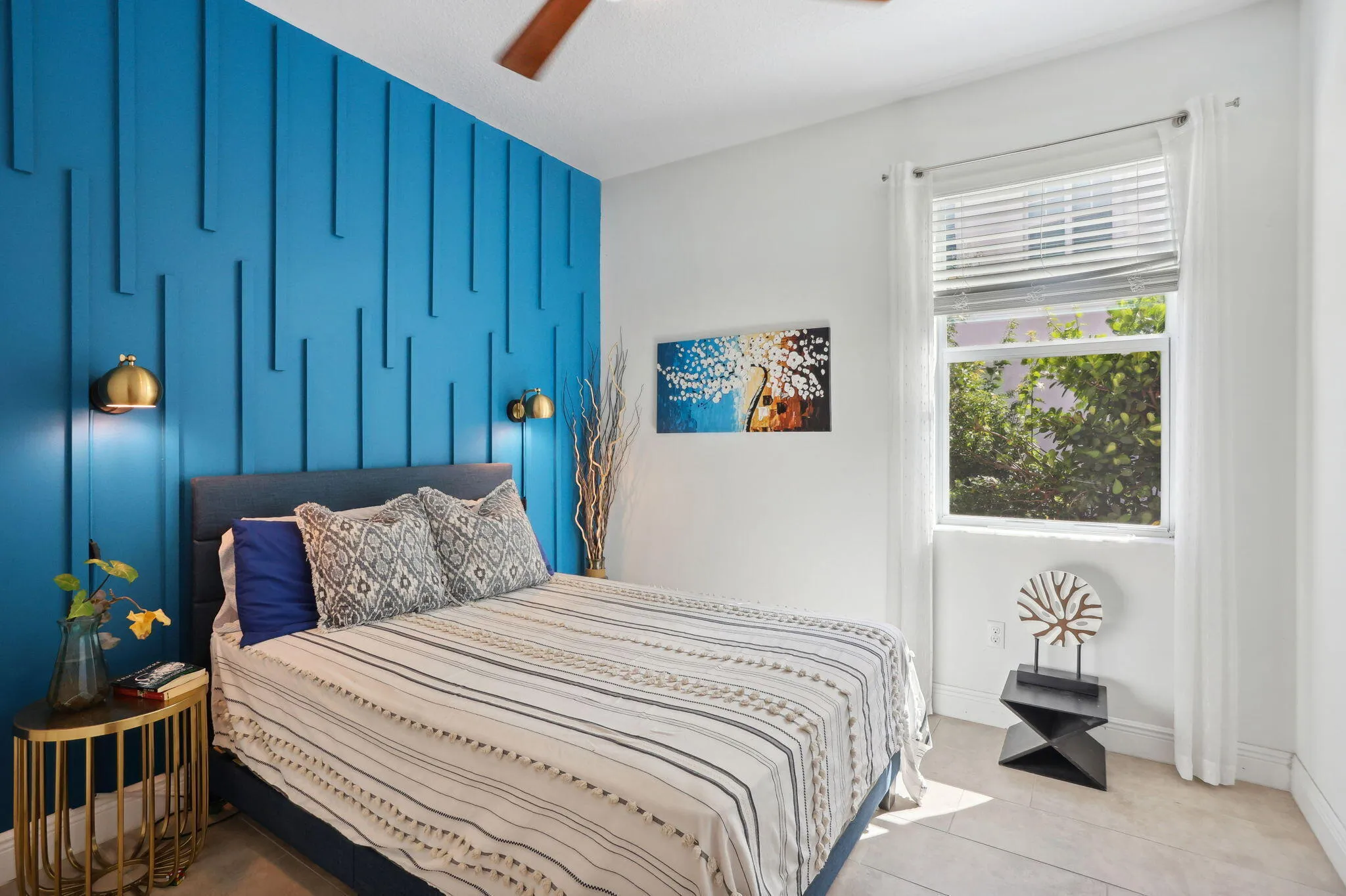 Den converted to 4th bedroom