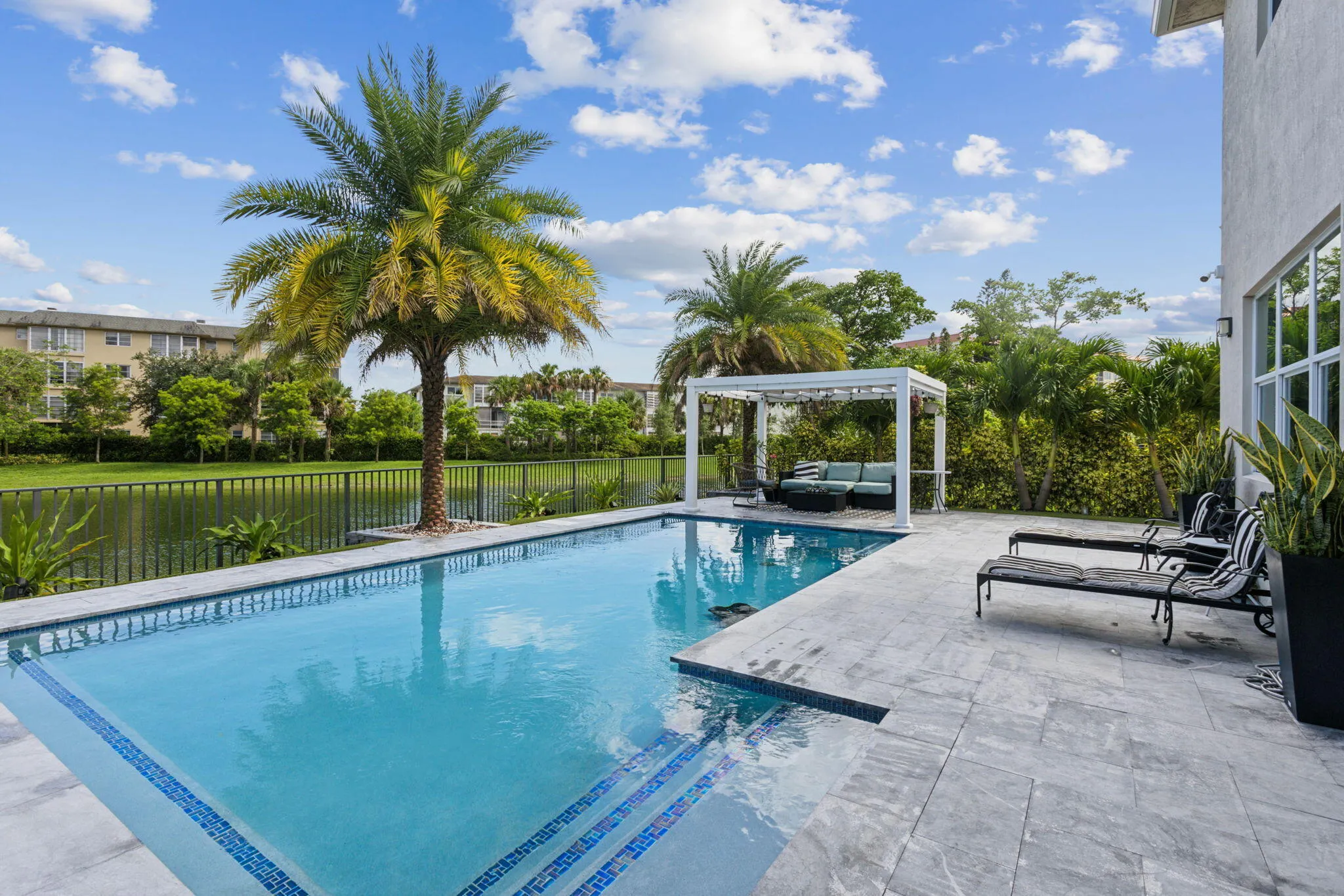 Private Pool