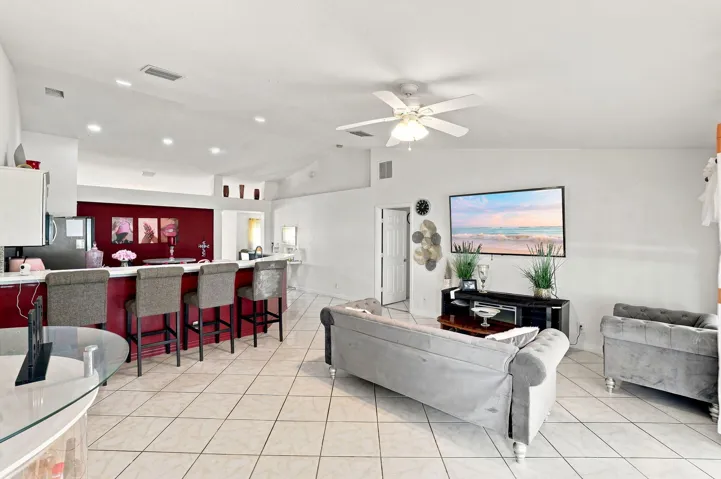 22-web-or-mls-Photo (17)-topaz