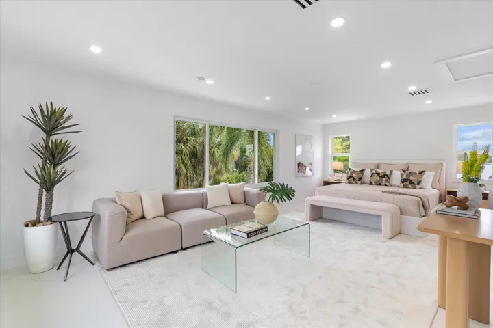 22-440 NW 11th Ave Boca Raton, FL-123