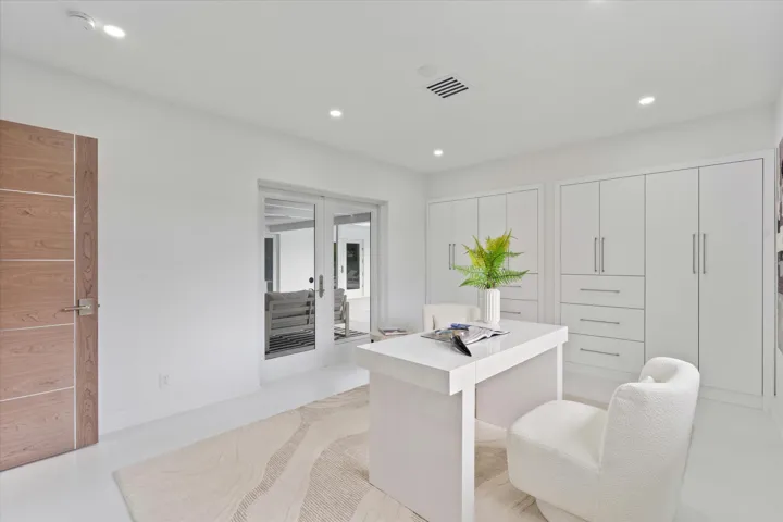 31-440 NW 11th Ave Boca Raton, FL-112