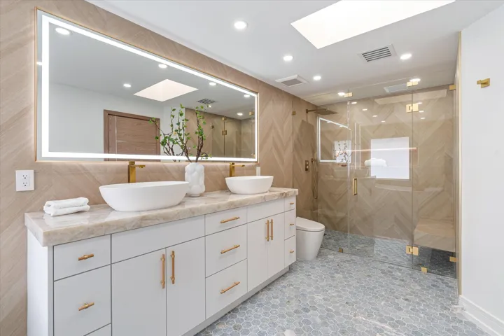 24-440 NW 11th Ave Boca Raton, FL-133