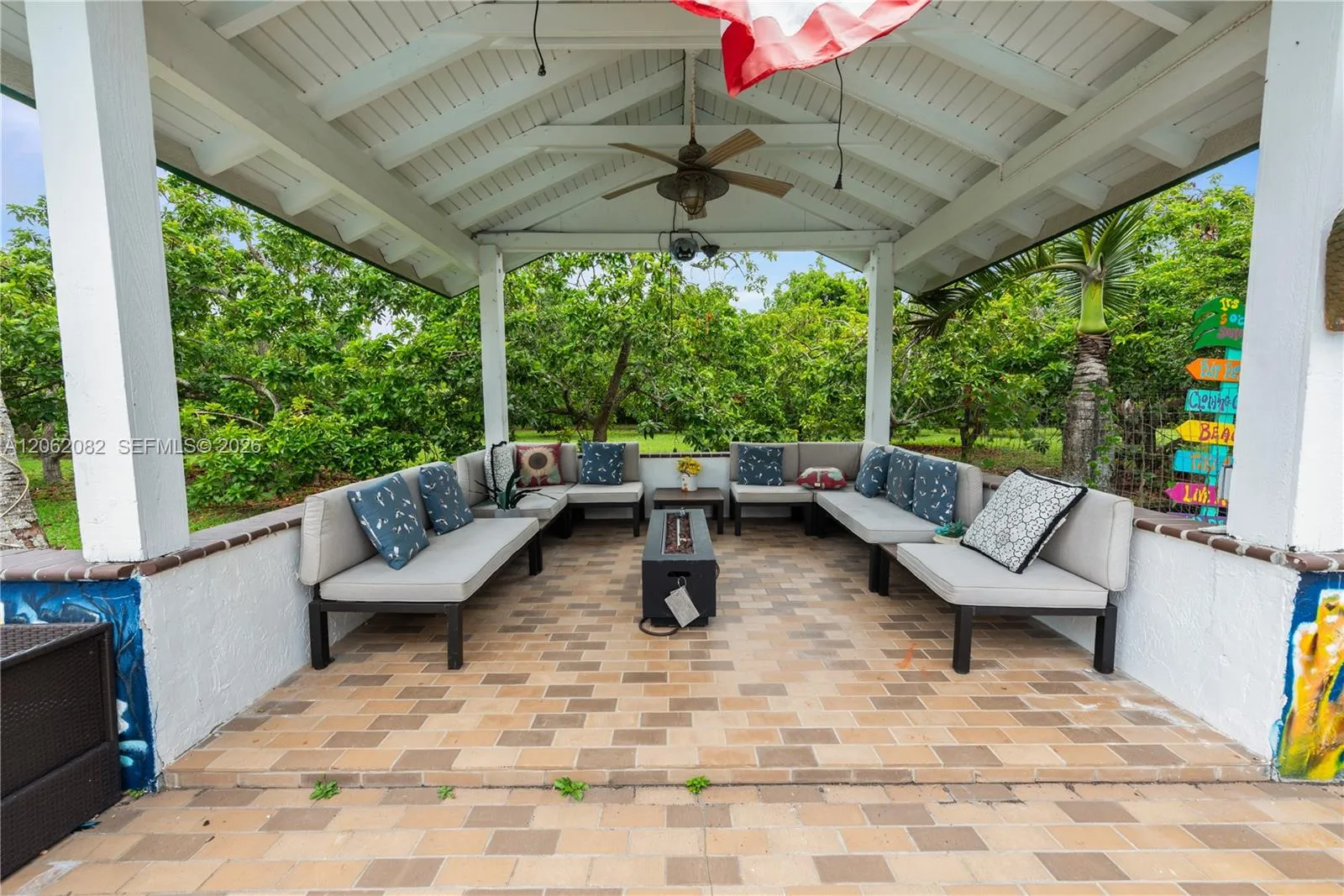 Property photo 37