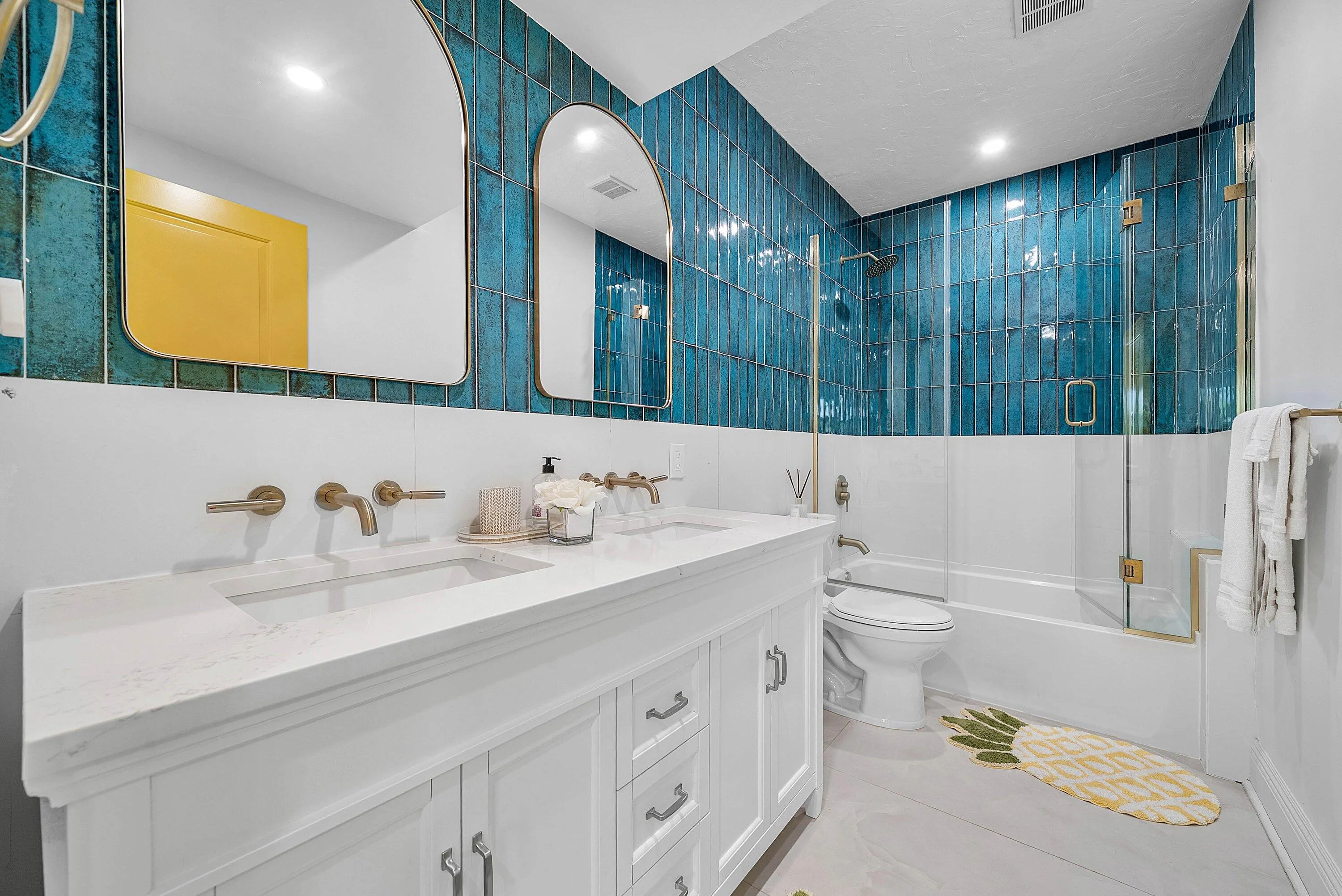025-525WestwoodRoad-WestPalmBeach-FL-334
