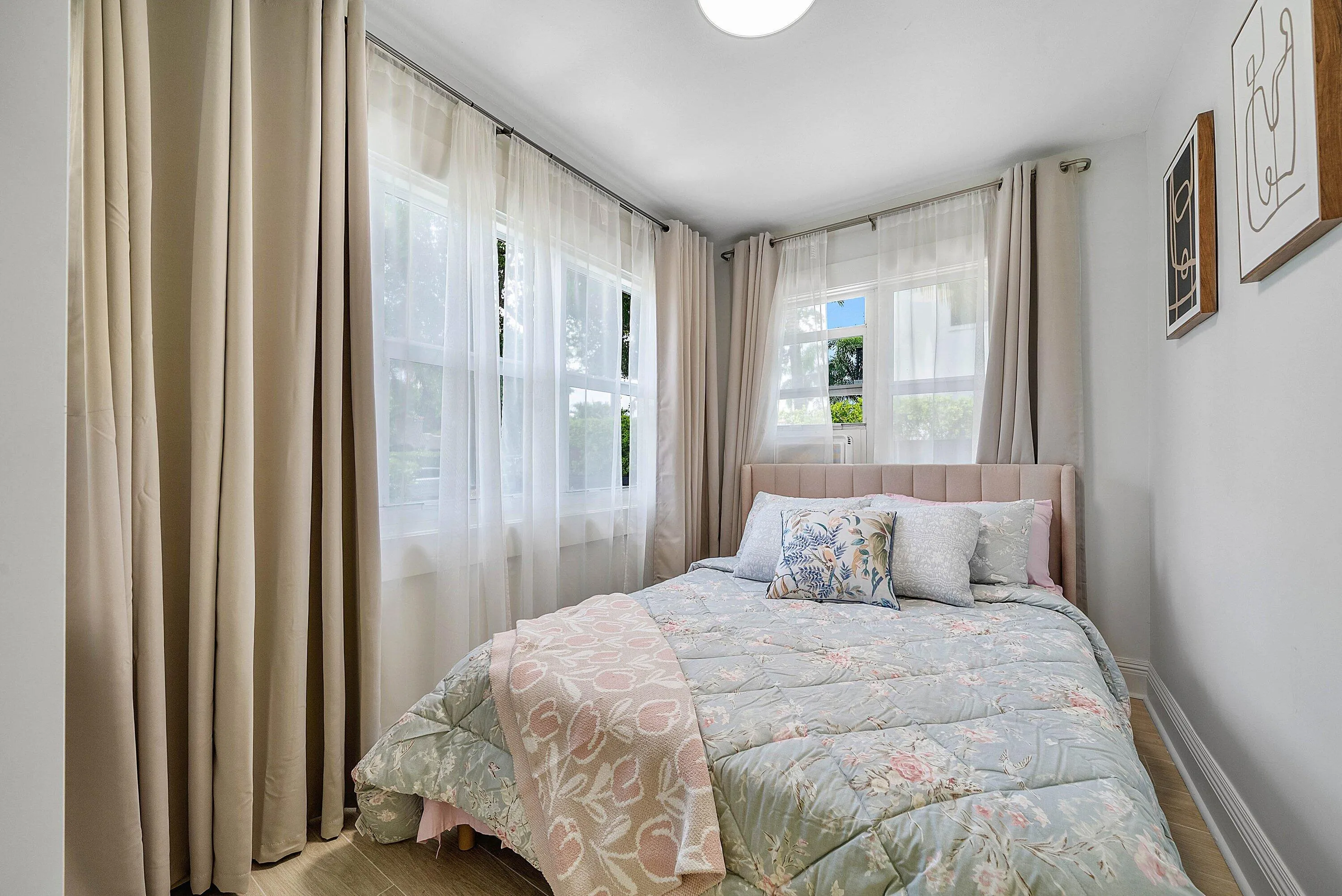 037-525WestwoodRoad-WestPalmBeach-FL-334