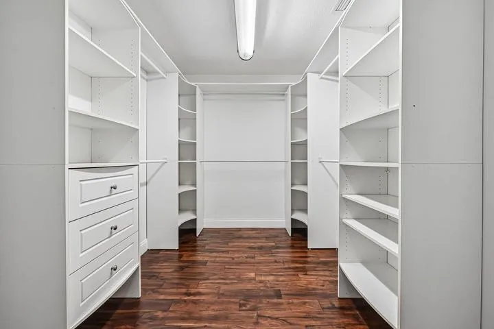 Closet