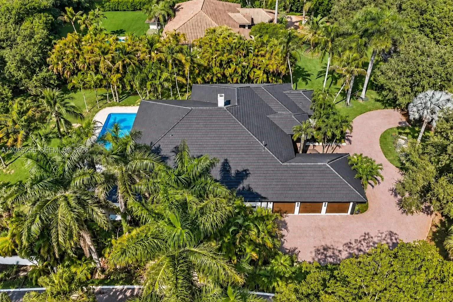 Property photo 31