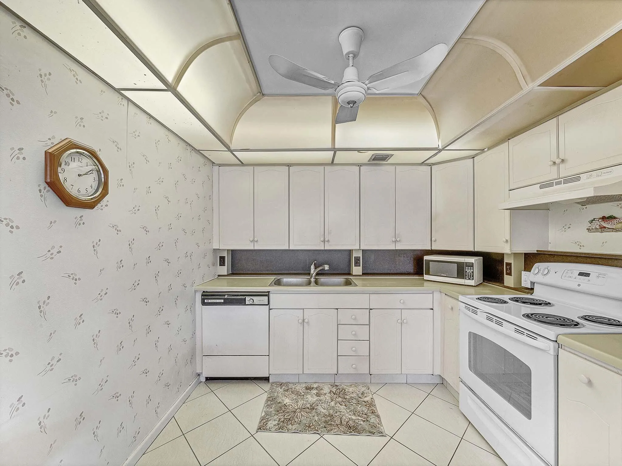 5 Kitchen (2)