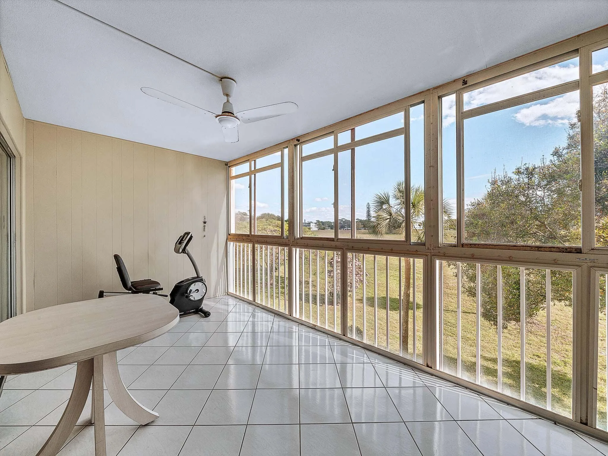 11 Balcony (2)