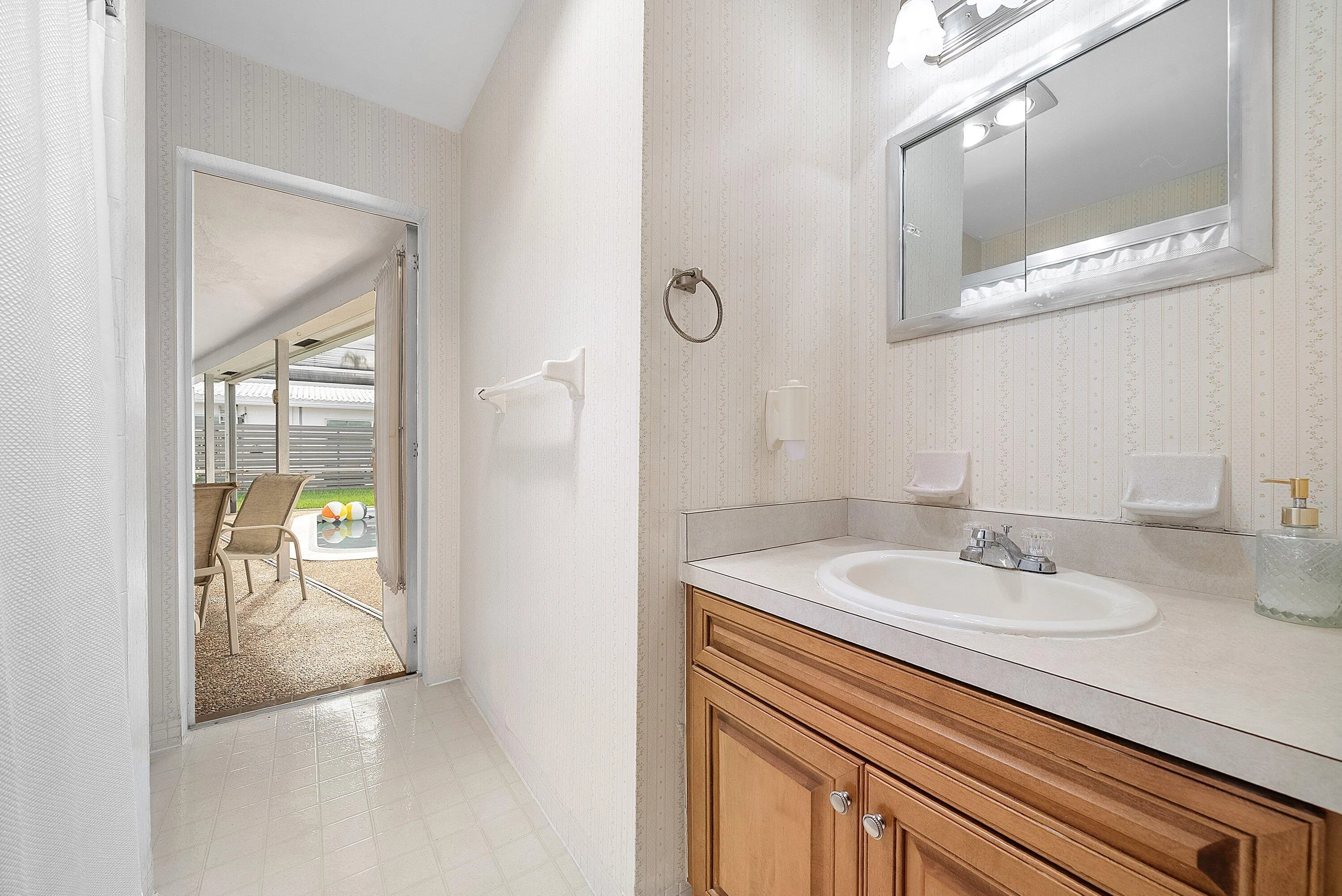 024-1060Northwest9thStreet-BocaRaton-FL-