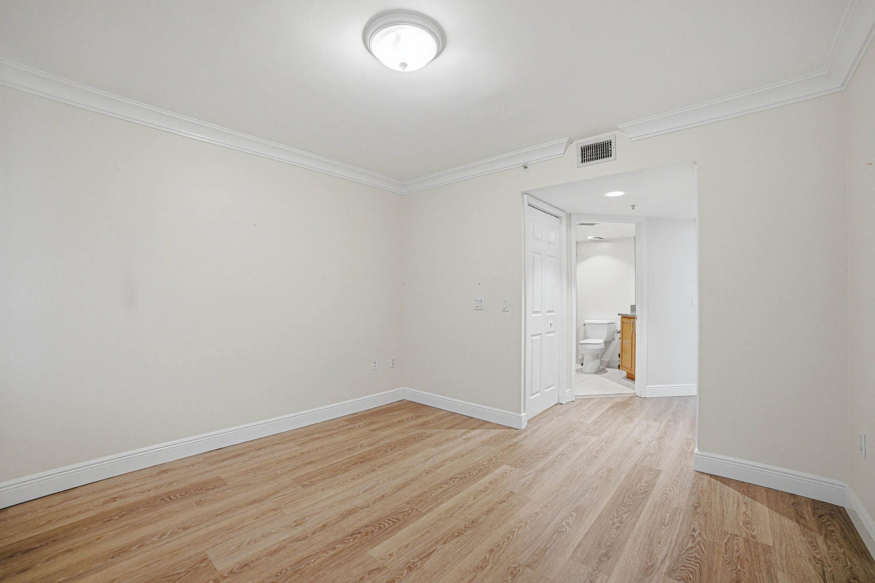 Bedroom1-B