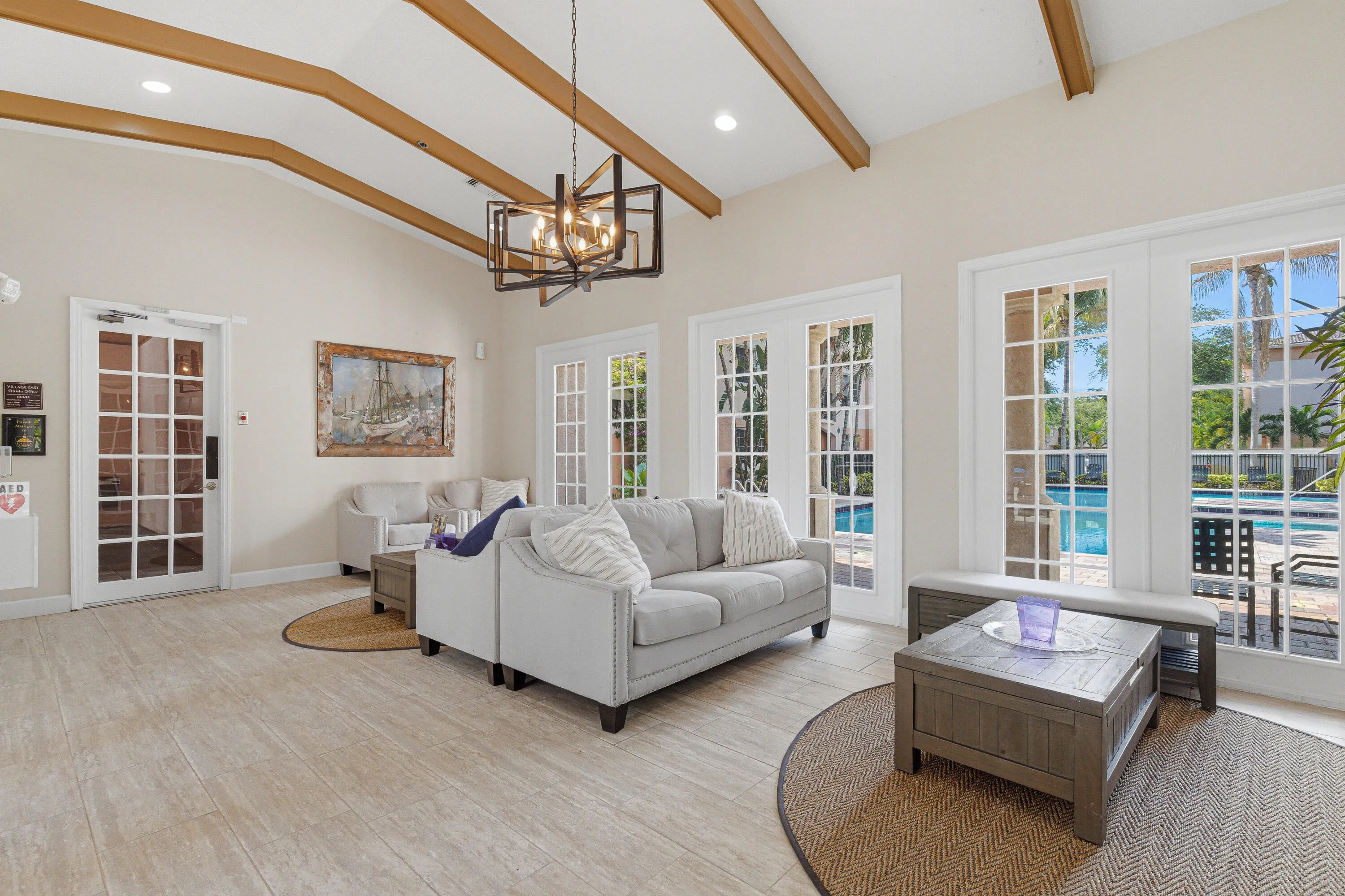 Clubhouse-Lobby