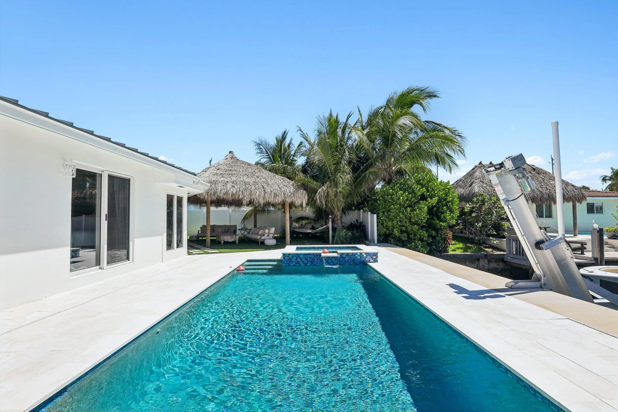 46-web-or-mls-SE 9th Ave-S1208-046