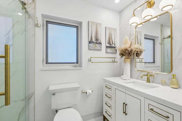 33-web-or-mls-SE 9th Ave-S1208-033