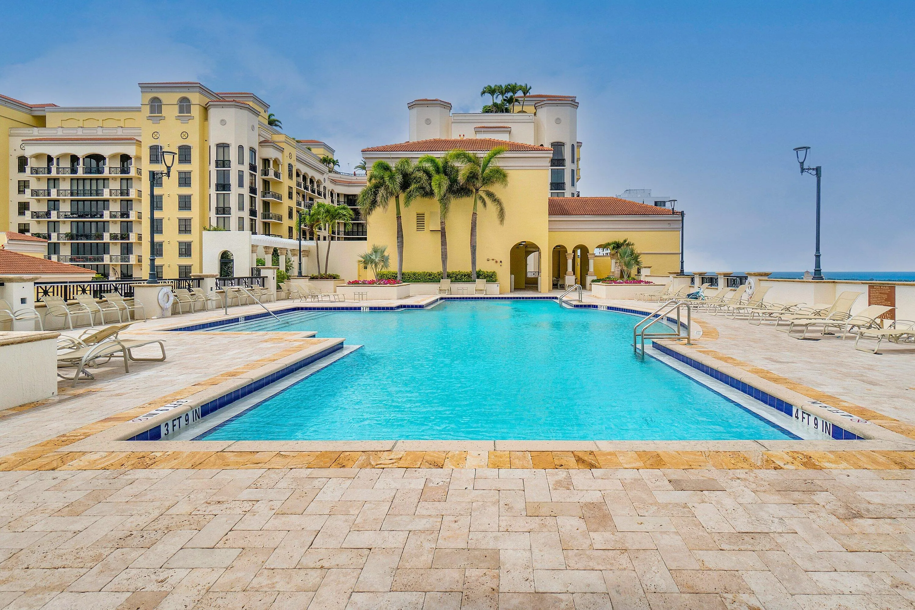 Expansive outdoor pool