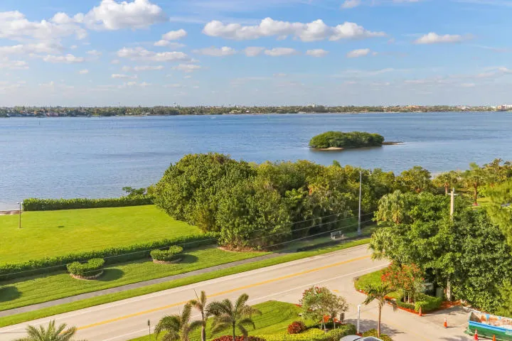 Intracoastal View