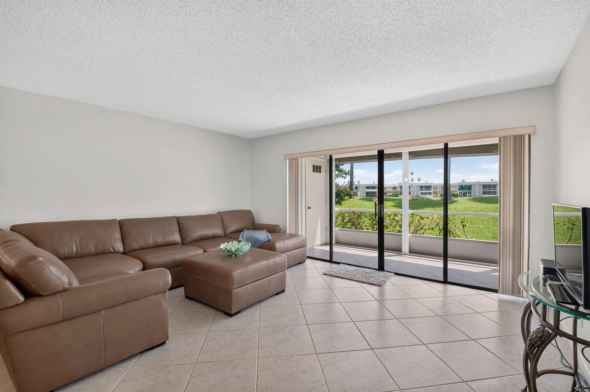 Large Living Room