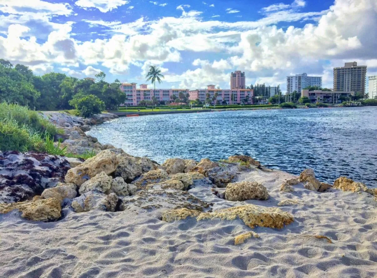 Boca Inlet