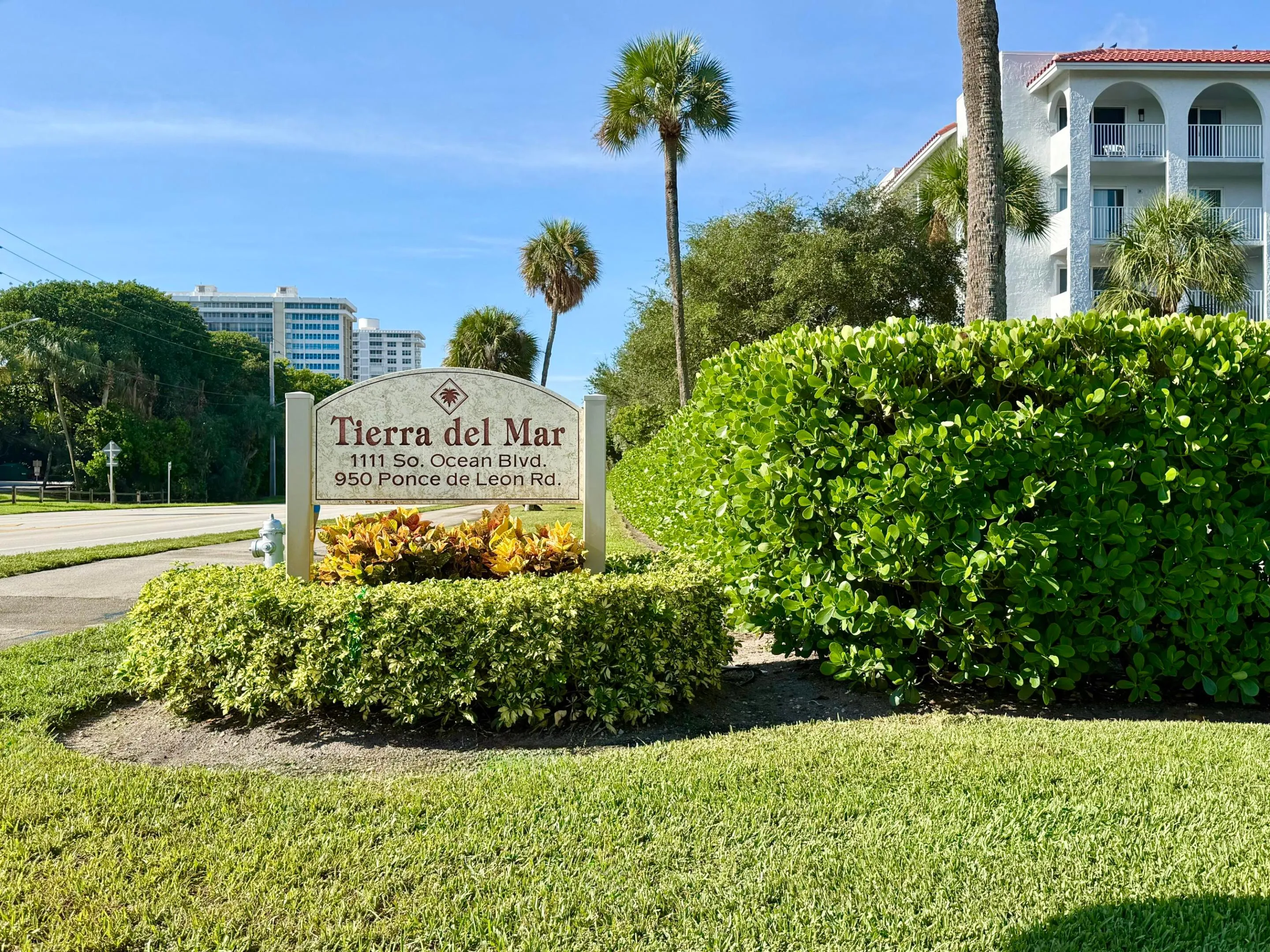 Welcome to Tierra Del Mar