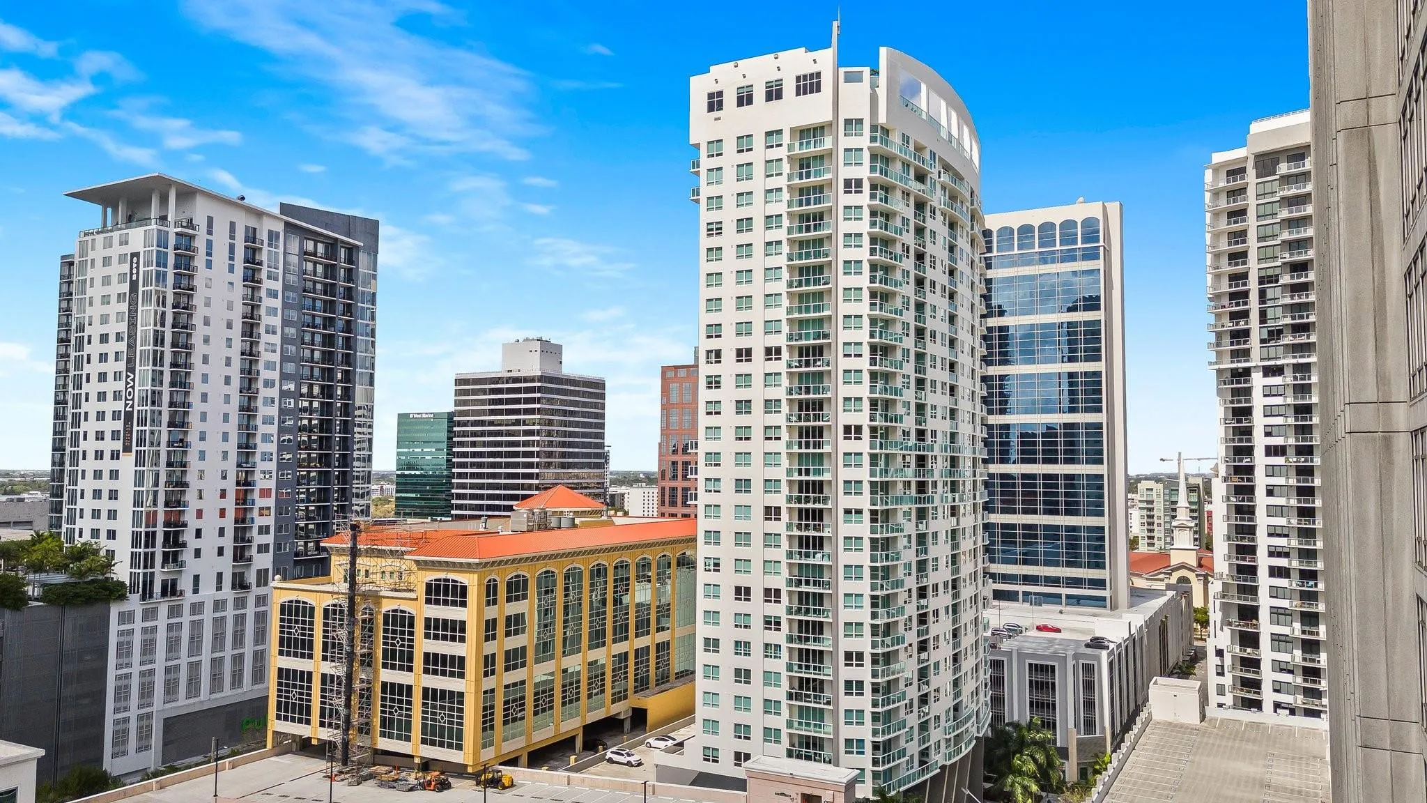 350 Las Olas Place - right off Las Olas Blvd., in the heart of downtown Fort Lauderdale!