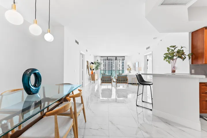 Dining Room for 6 off the kitchen