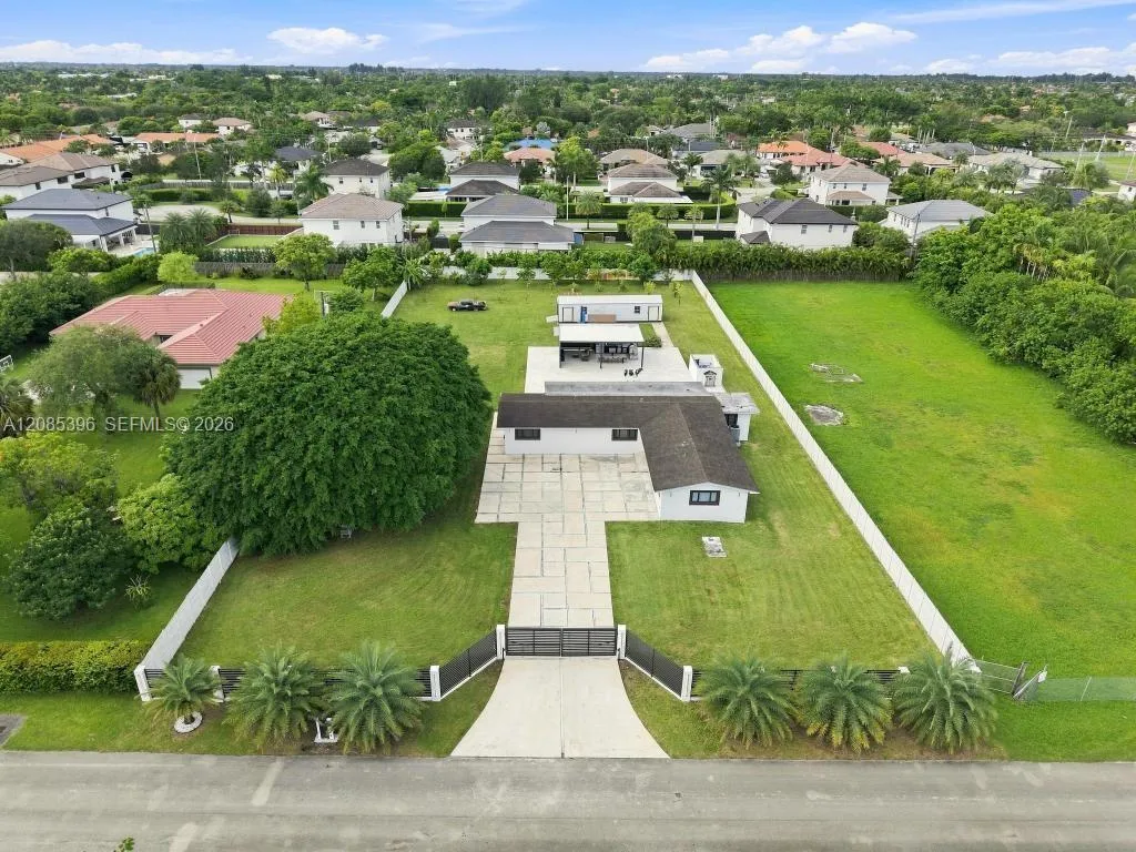 Property photo 47