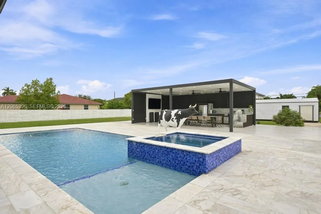 Property photo 33