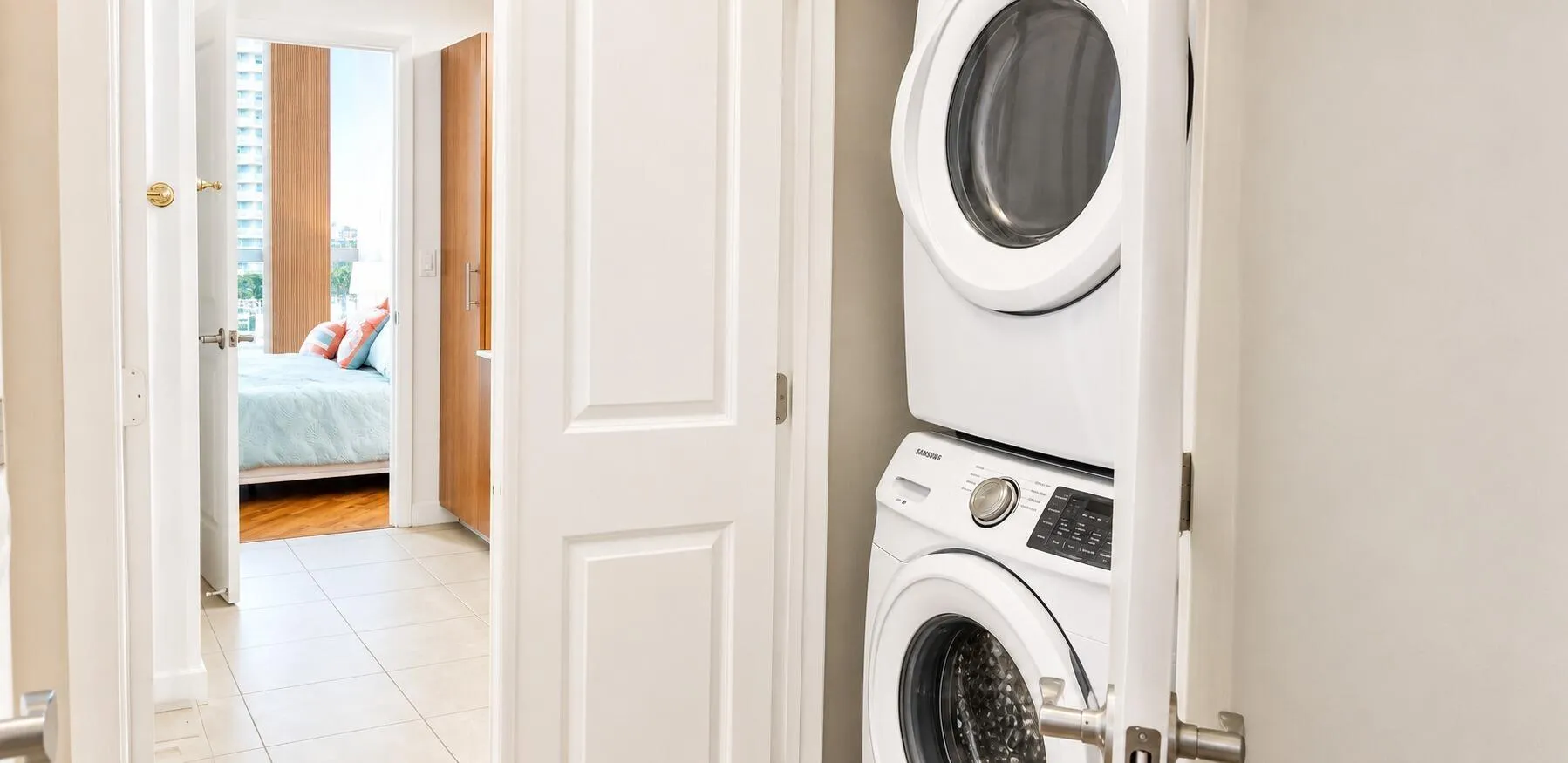 bright_professional_laundry_MLS